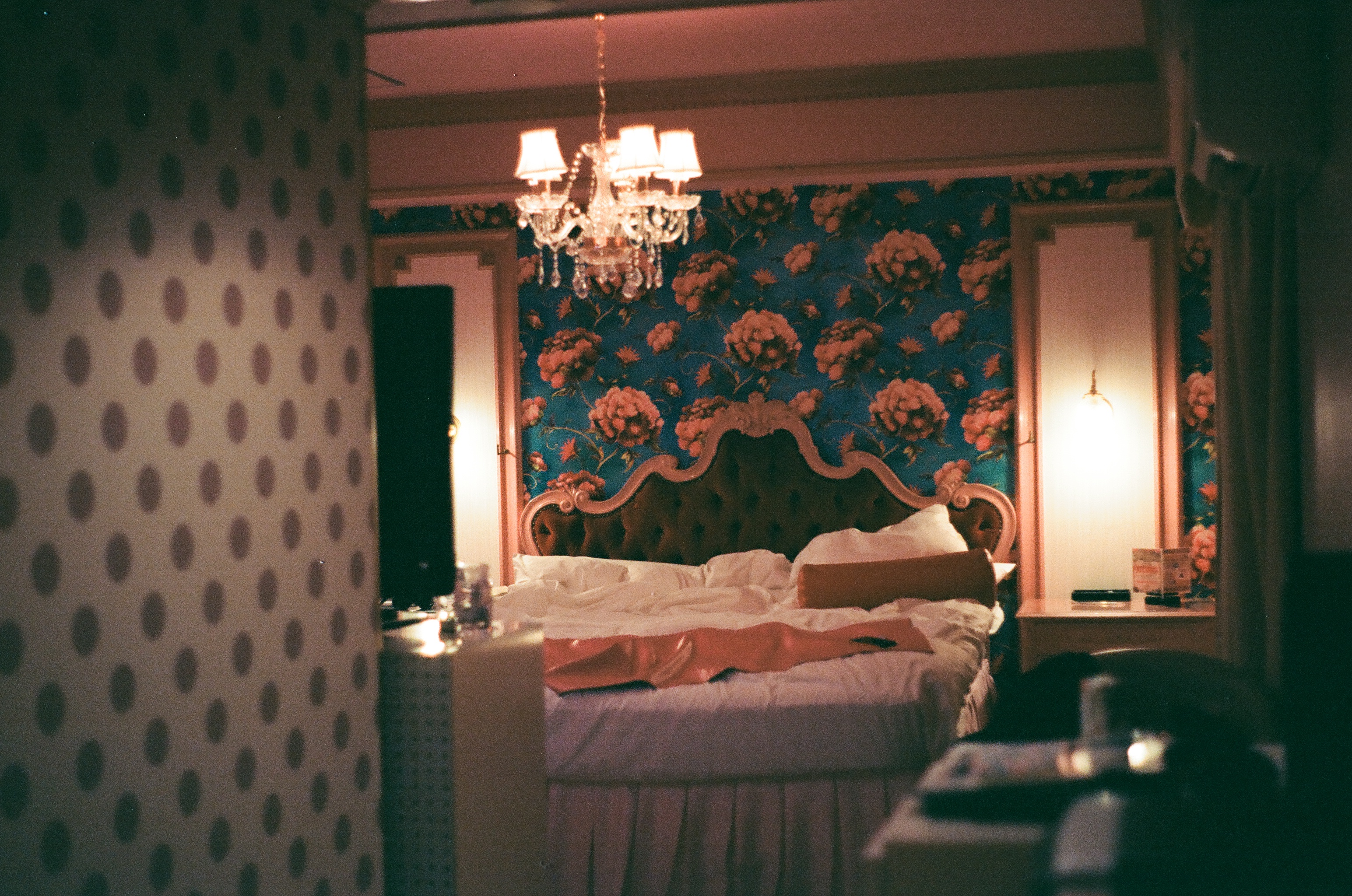 Love hotel interior photograph